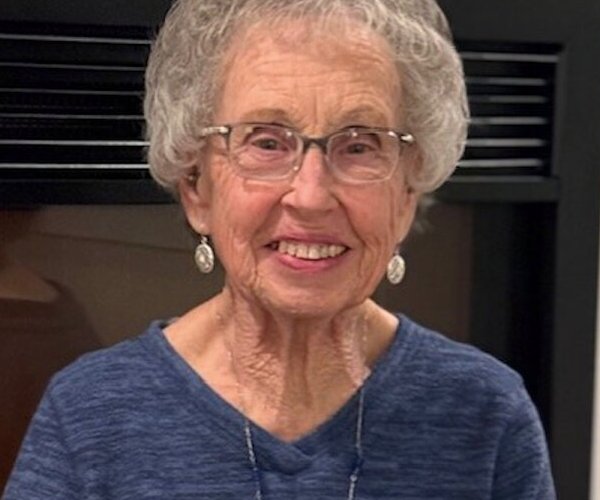 20250217-160420-2e3-lois carlson, hello neighbor.png.jpg