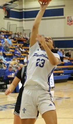 20260213-183714-9de-JAKAYLA DAVIS 3.JPG