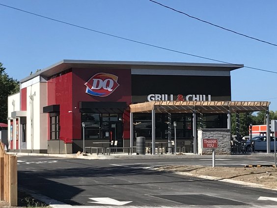 20210928-110655-214b3868-3594-4306-ba87-26477ed00e1f-ptt-0826-dairyqueen.jpg