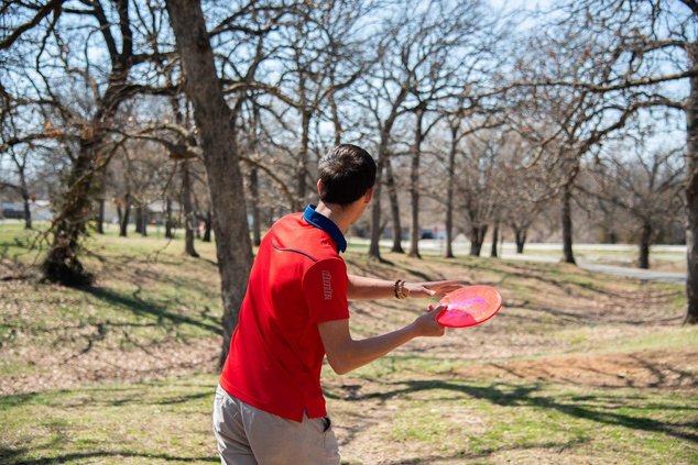 20220330-181548-220331-discgolf.jpg