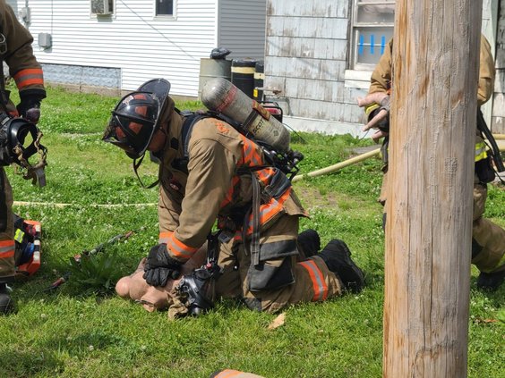 20220510-174025-220511-firefighters.jpg