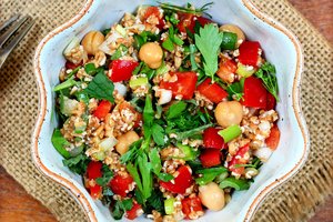 2605008-tastefood