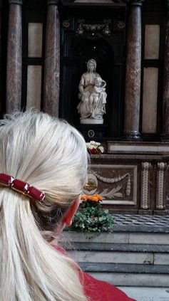 20230328-033515-bruges madonna.jpg