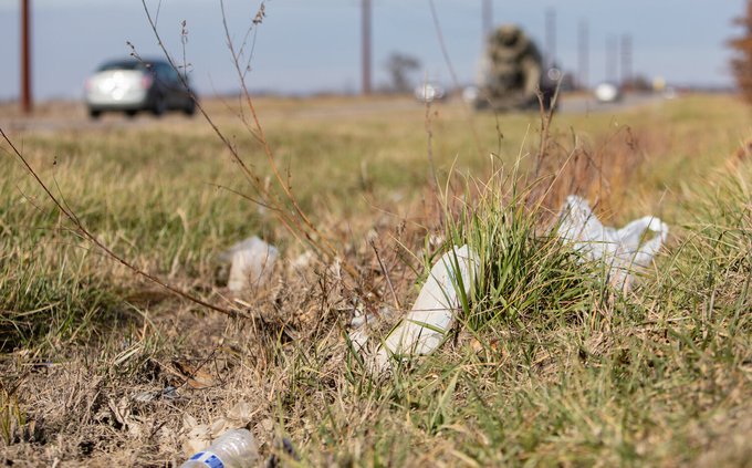 20250103-175410-067-250104-Trash horiz.jpg