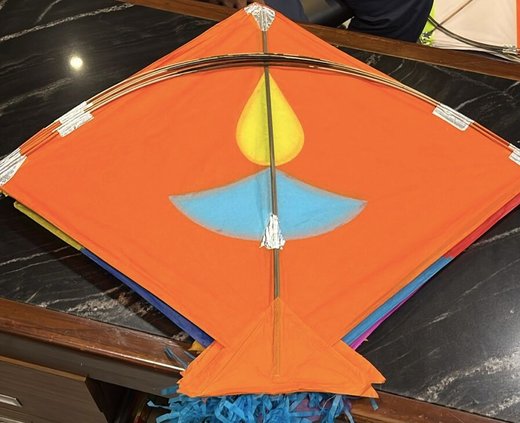 20250526-161326-e7d-250527-kite2.png.jpg