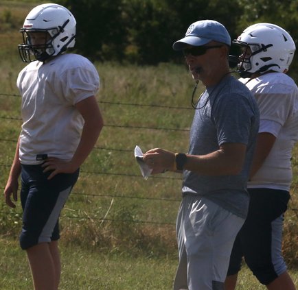 20250826-191726-4a8-COACH HOBBS.JPG