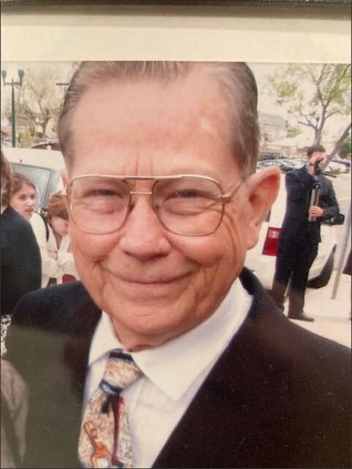 20230909-062902-230909-obit-Clifford A Hix.png.jpg
