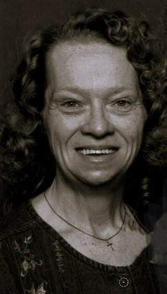 20240109-162633-240110-obit-Kathy Salts.jpg