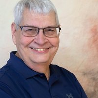 Jim Henry Headshot